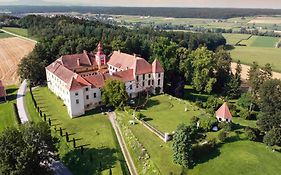 Stylish Getaway At Austrian Renaissance Castle